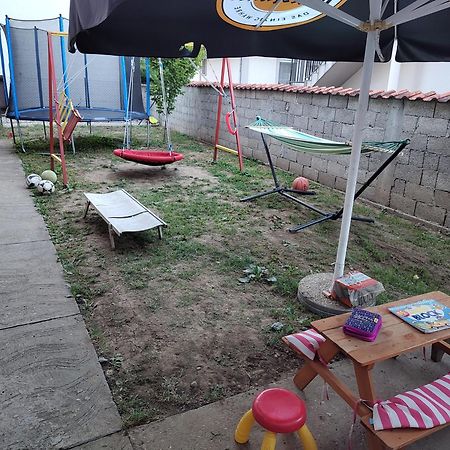 Apartman Anastasija Surcin Bagian luar foto