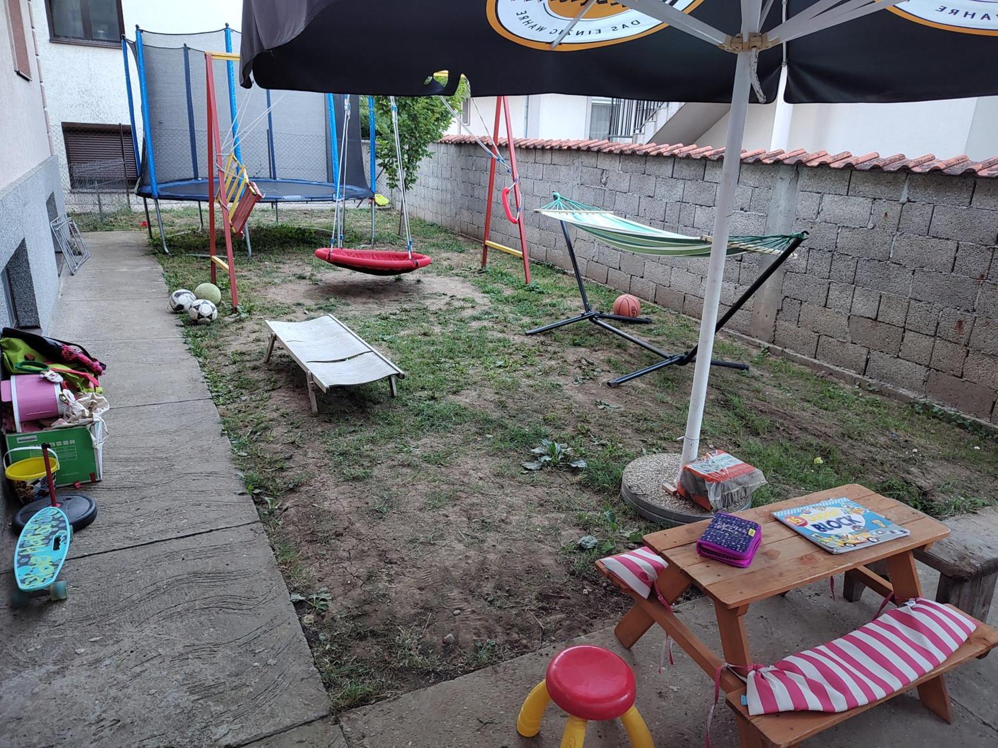 Apartman Anastasija Surcin Bagian luar foto